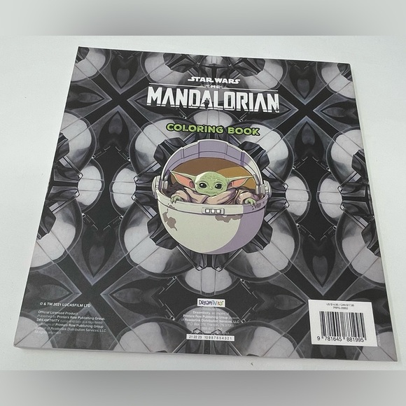 DISNEY: Coloring Book STAR WARS/MANDALORIAN:  Bounty on the Move. NEW. - Picture 2 of 8